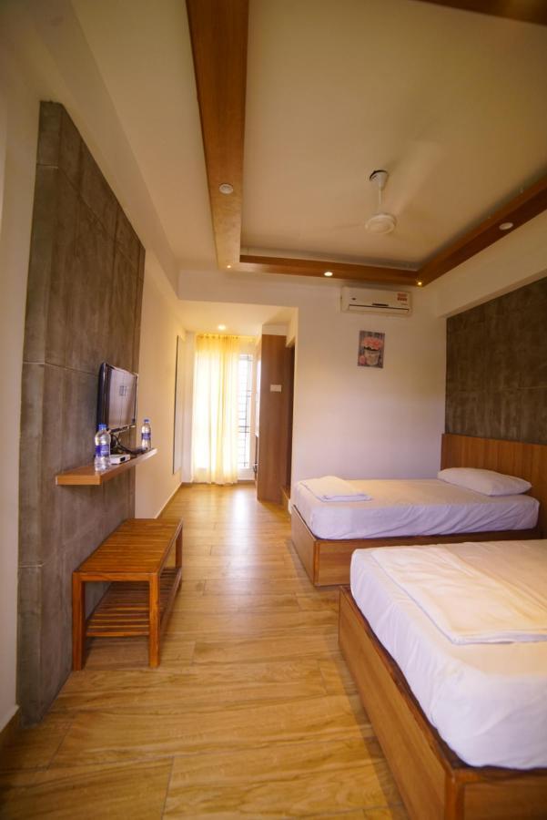 Hotel Nachas Kojambuttúr Kültér fotó