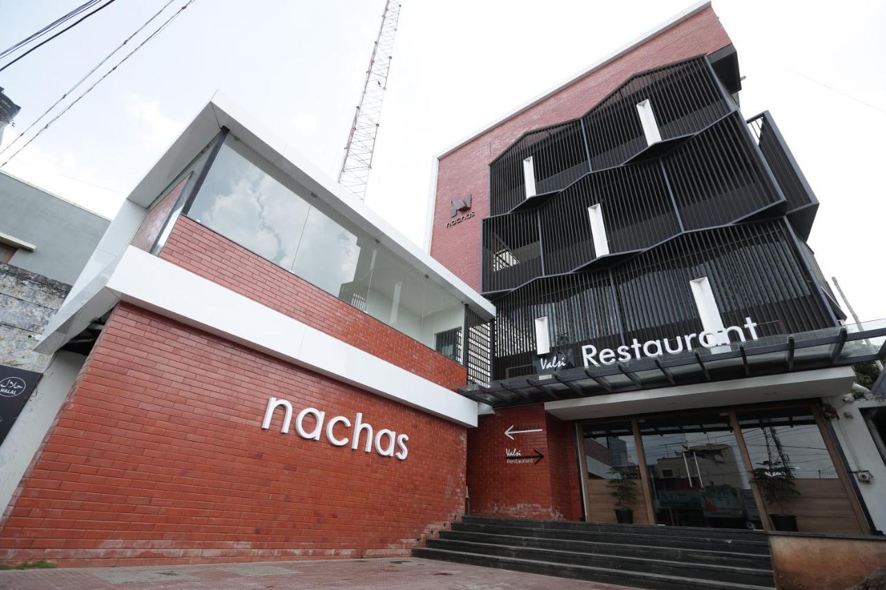 Hotel Nachas Kojambuttúr Kültér fotó
