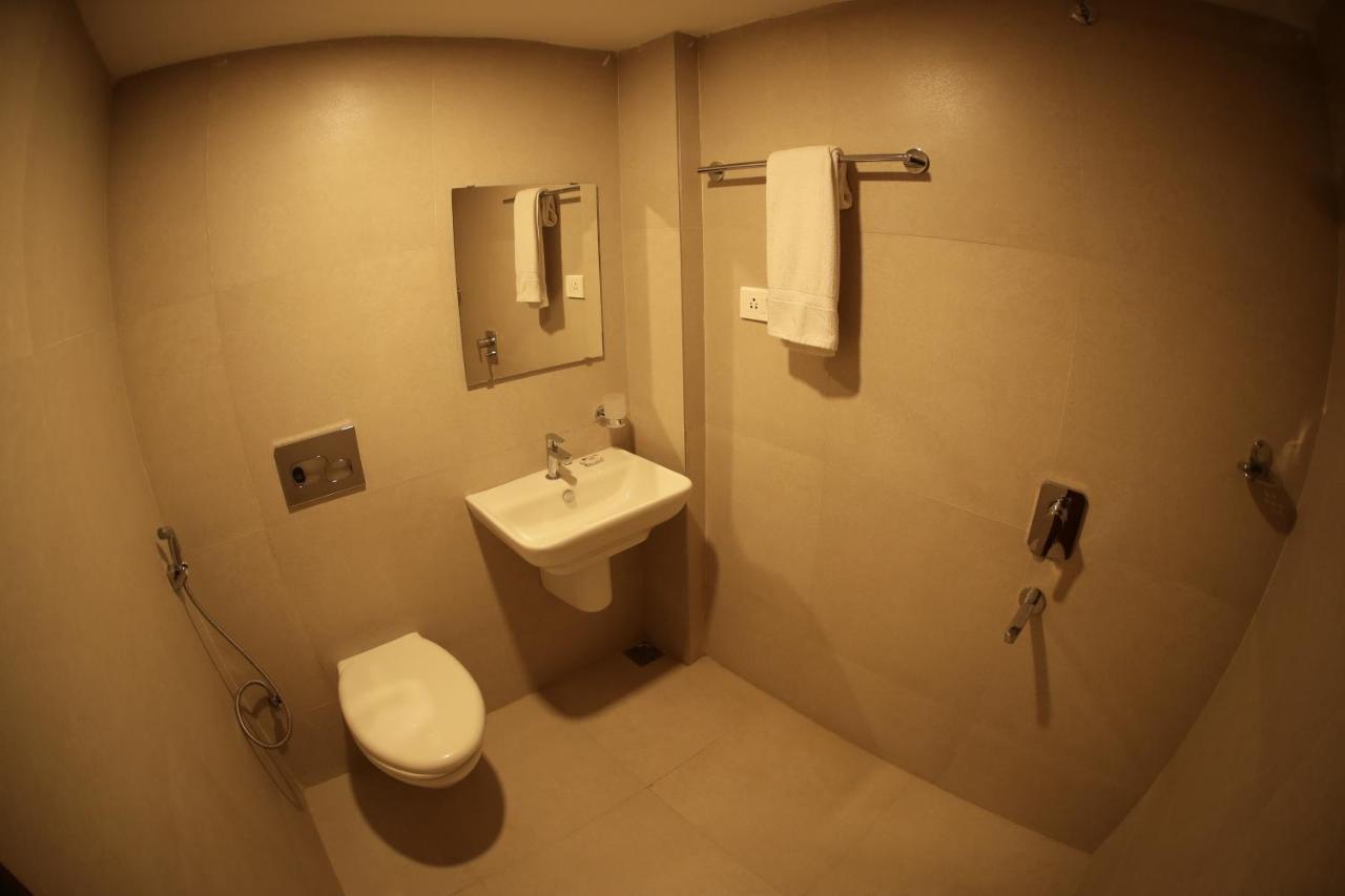 Hotel Nachas Kojambuttúr Kültér fotó